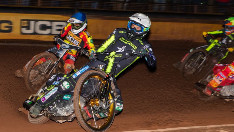 Ipswich Witches start their KOC title defence with a win away against Leicester Lions