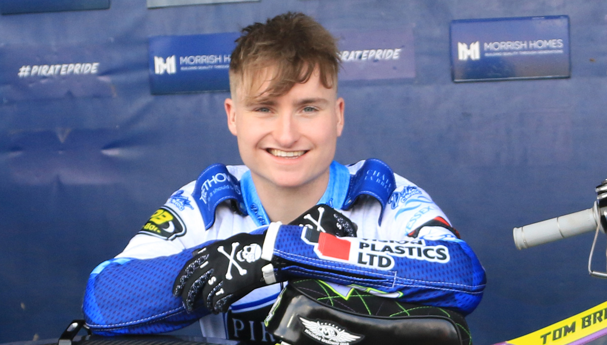 Tom Brennan to leave the Poole Pirates & steps away from Championship Speedway