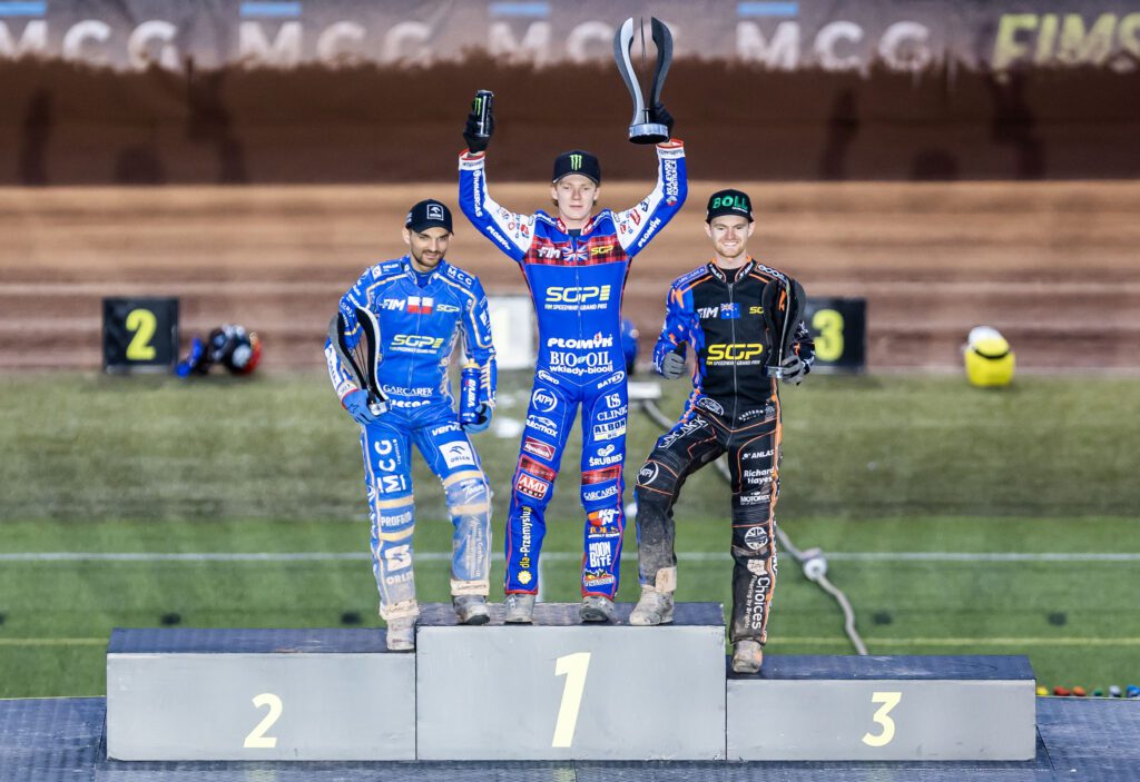 British Hero Bewley hails Manchester crowd after SGP Round four victory at ATPI FIM Speedway GP of Great Britain