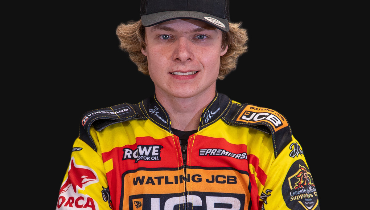 Dan Gilkes joins Poole as Pirates build title defence