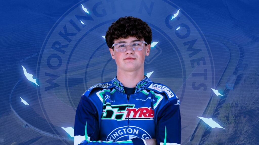Max Perry joins the Workington Comets